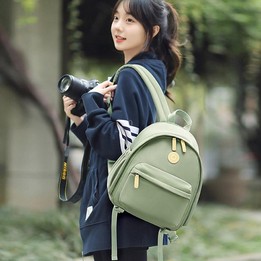 Cwatcun D125 Small Shoulder Camera Bag Casual Commuter DSLR Backpack(White)