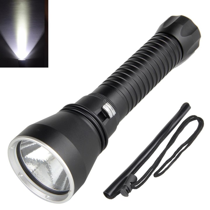 XHP70.2 Diving Flashlight 3000 Lumens IPX8 Waterproof Underwater 80m 2500mAh x 2 White Light