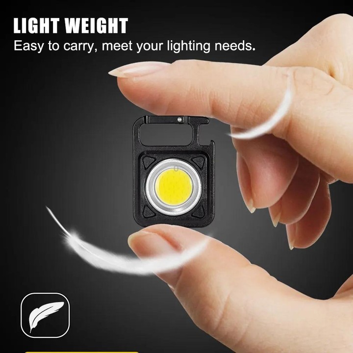 E-SMARTER W5134 Mini LED Glow Torch Strong Light Portable Keychain Light(Red)