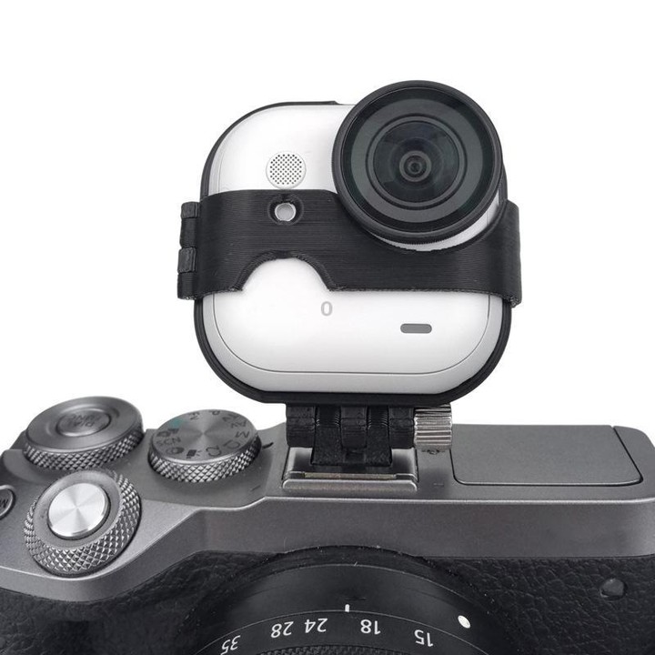 Hot Shoe Mount for Insta360 GO Ultra to DSLR/Mirrorless Cameras Dual Camera Adapter Bracket(Black)