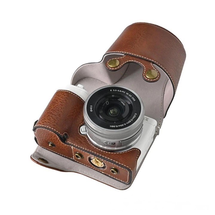 For Sony ZV-E10 Vintage PU Leather Camera Case Bag Retro Lychee Pattern Protective Cover with Shoulder Strap(Coffee)