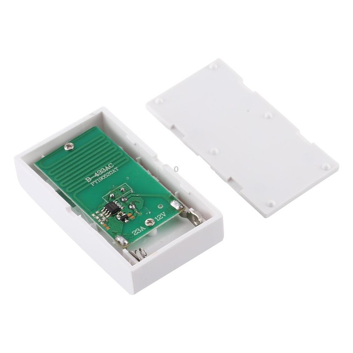 VOYE V009B Home Music Remote Control Wireless Doorbell with 38 Polyphony Sounds, US Plug (White)