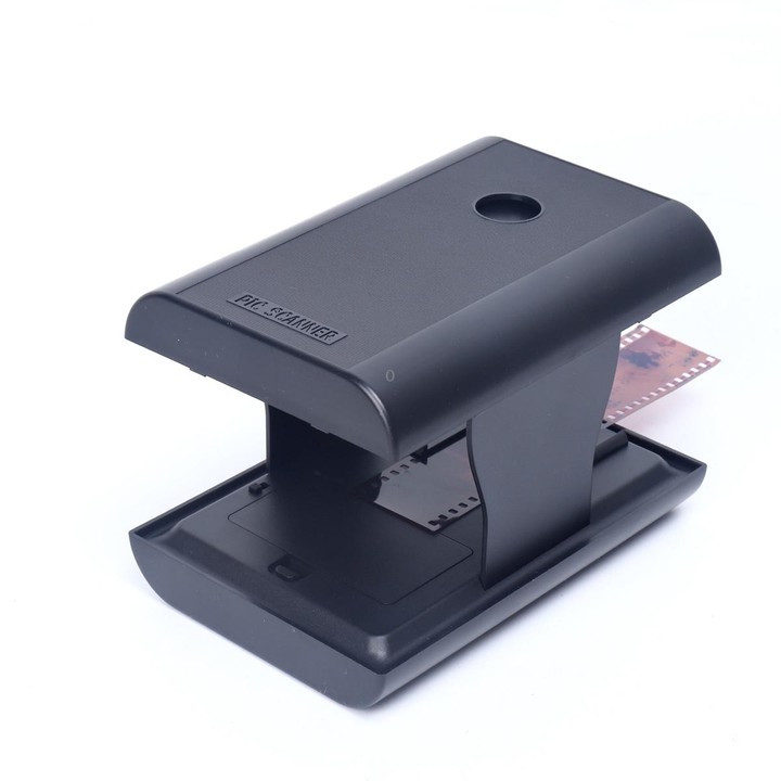 Tonivent TON169 Mobile Film Scanner for Color and B&W 35mm Negatives and 35mm Slides